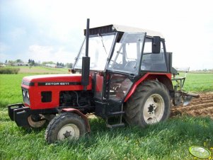 Zetor 6211