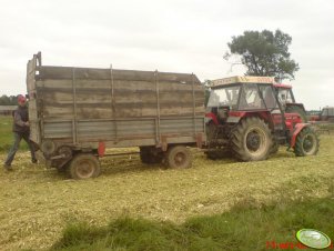 Zetor 6245 + rozrzutnik