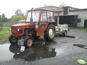 Zetor 6718 + przyczepka samochodowa