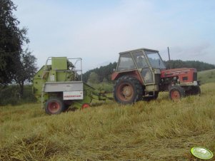 Zetor 6911 + Claas Rollant 44s