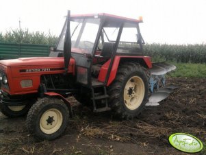 Zetor 6911