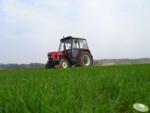 Zetor 7011 + pług