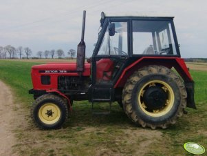 Zetor 7011