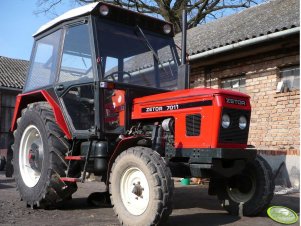 Zetor 7011