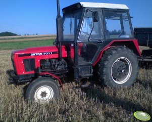 Zetor 7011