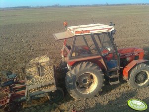 Zetor 7045+sadzarka