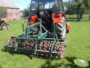 Zetor 7211 + Agregat uprawowo-siewny 2,5metra