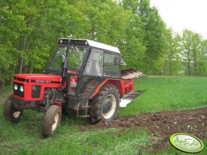 Zetor 7211 + pług Krone