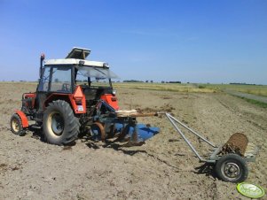 Zetor 7211 + pług + wał