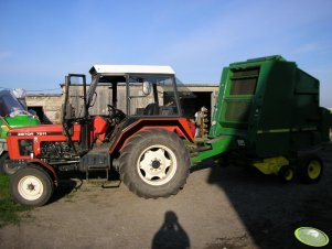 Zetor 7211 + prasa John Deere 550