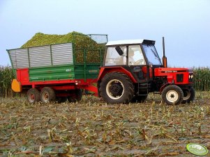 Zetor 7211 + rozrzutnik 