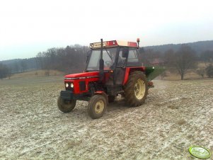 Zetor 7211 + rozsiewacz amazone