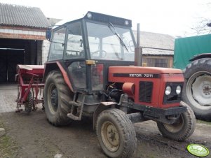 Zetor 7211 + siewnik Massey Ferguson