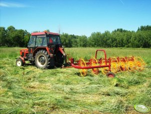 Zetor 7211 + zgrabiarka