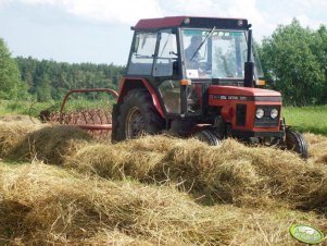 Zetor 7211 + zgrabiarka