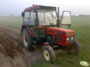 Zetor 7211