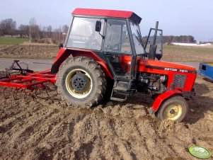 Zetor 7211