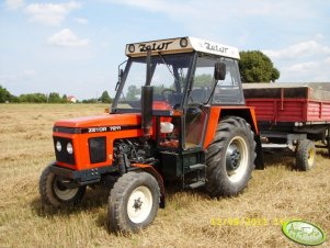 Zetor 7211