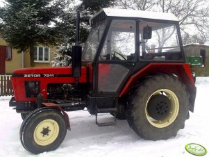 Zetor 7211