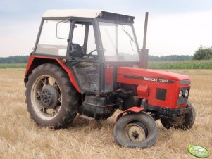 Zetor 7211