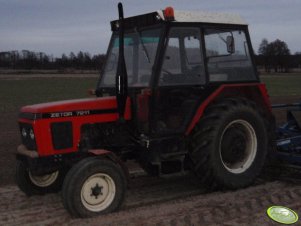 Zetor 7211