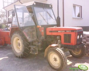 Zetor 7211