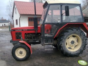 Zetor 7211
