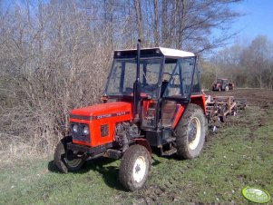 Zetor 7211 .