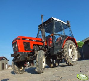 Zetor 7211