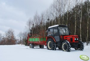 Zetor 7245 + rozrzutnik Krone