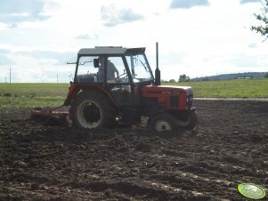 Zetor 7711 + pług