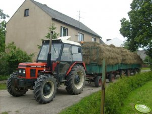 Zetor 7745 + przyczepy