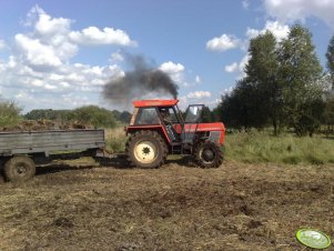 Zetor 8045 Crystal + rozrzutnik