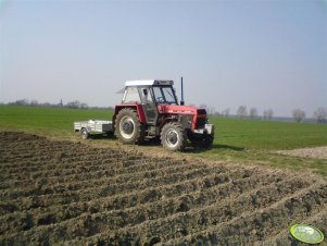 Zetor 8145 z przyczepką