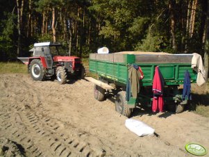 Zetor 8145 z Rauchem