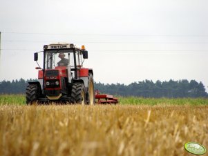 Zetor 8245 + zrywacz ścierniskowy