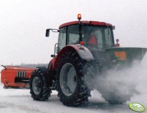 Zetor Forterra 115 + rozsiewacz N-054 