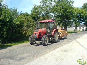 Zetor Proxima 7441 i prasa