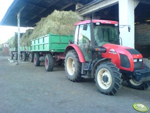 Zetor Proxima 7441 z 3 przyczepkami