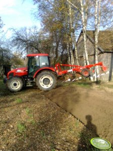 Zetor Proxima 8441 + pług zagonowy Unia 3+1 