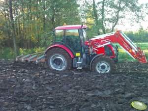 Zetor Proxima Power 95 + pług 4