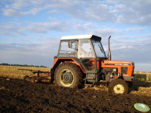 Zetor7211 + pług