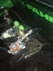 Dodatkowe wyjście pneumatyki w Deutz- Fahr