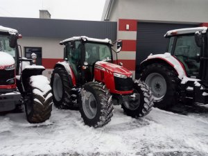 Massey Ferguson 5710