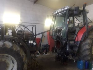 Massey Ferguson 8160