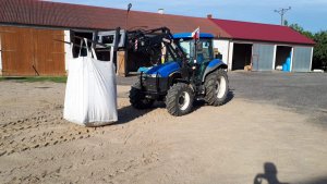 New Holland TD5020