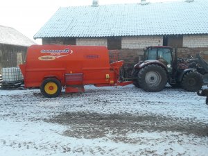 Case Farmall  105U+Seko Samurai 500/150