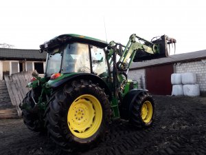 John Deere 5100R i Ładowacz JD 583