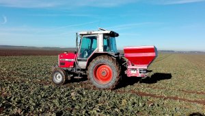 Massey Ferguson 3050 + Rauch MDS 921