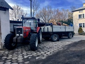 Massey Ferguson 3635 oraz Schmitz